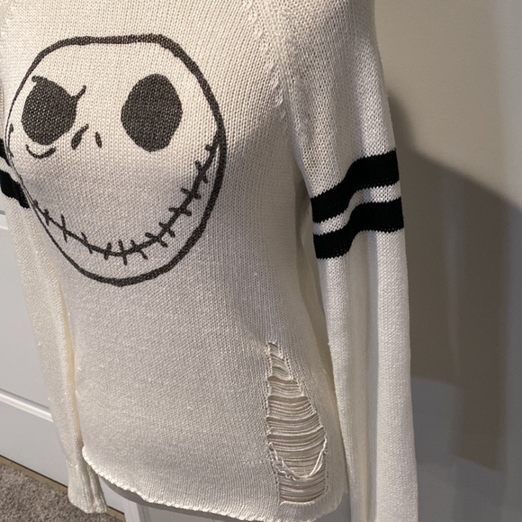 Disneys Jack Skellington face Lightweight Distressed Sweater Size: S (Junior) - Picture 3 of 15